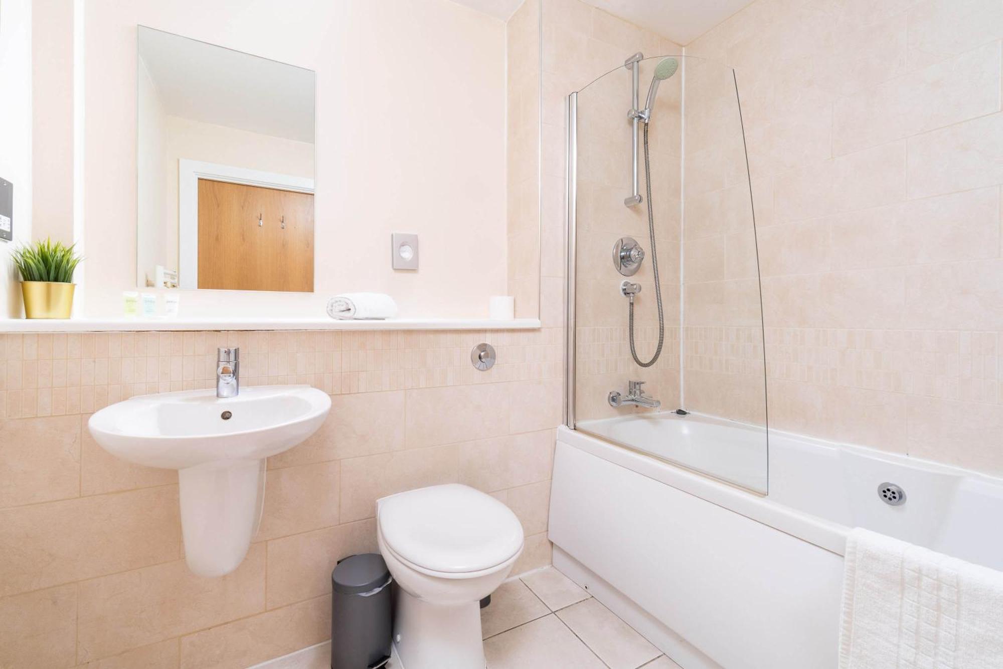 Stylish Birmingham City Centre - 2 Bed - Secure Parking - 5Ac Exteriör bild