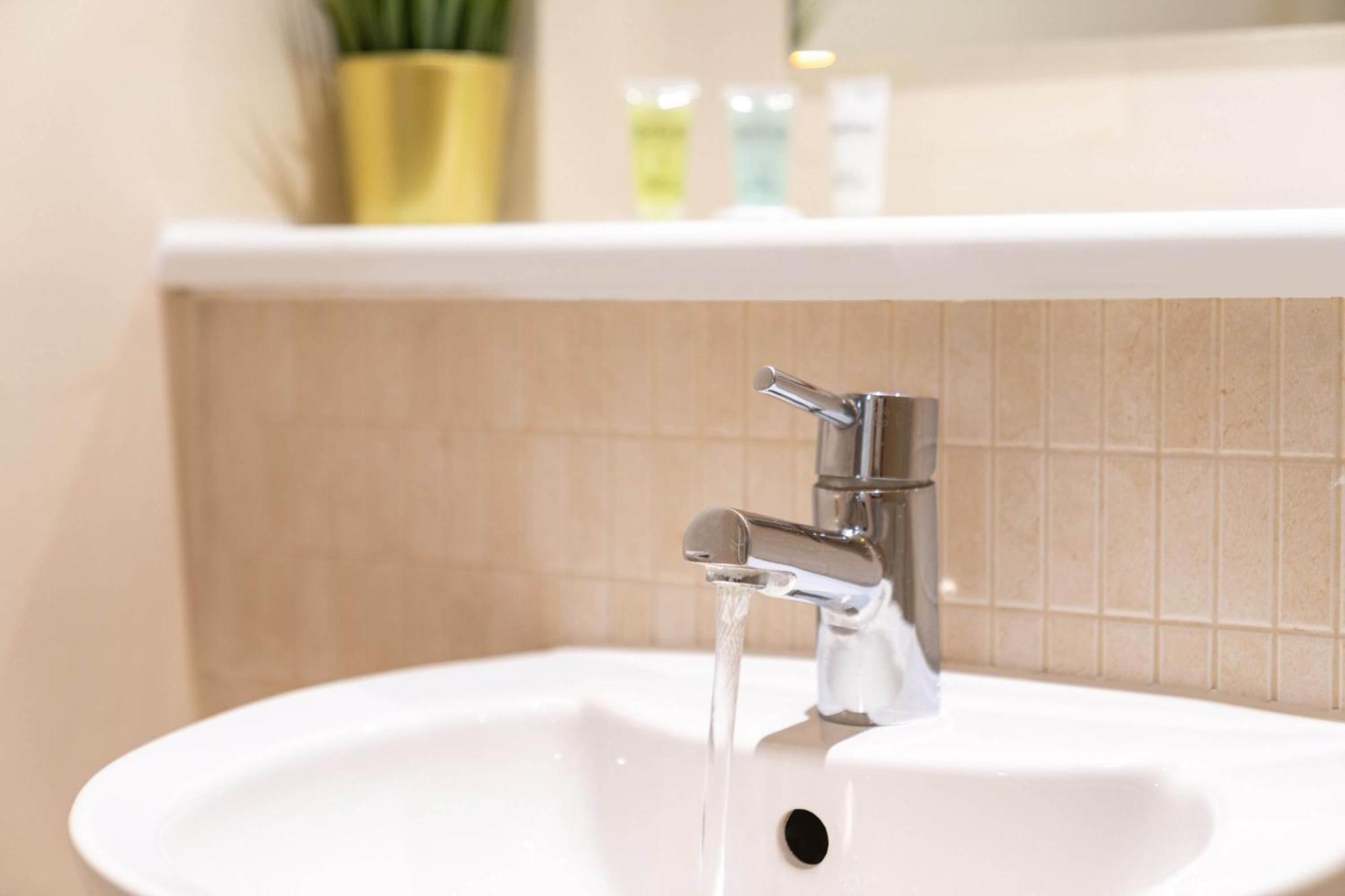 Stylish Birmingham City Centre - 2 Bed - Secure Parking - 5Ac Exteriör bild